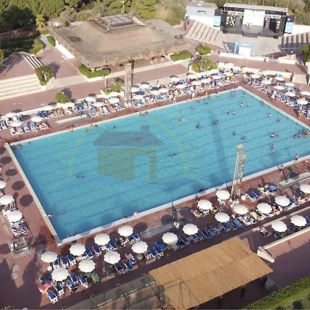 Kastalia Mit Infinity-pool By Interhome 라구사